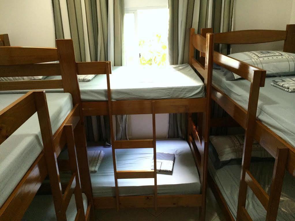 Hostal Canoas *